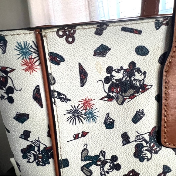 Dooney & Bourke Disney Mickey & Minnie Americana 20 Tote Bag - Picture 14 of 16